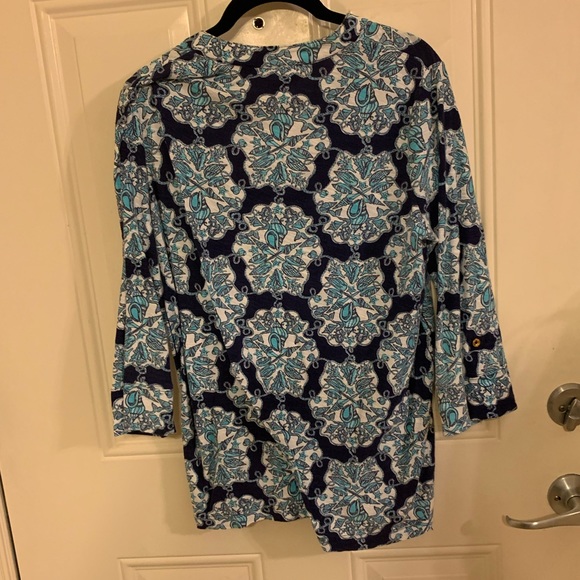 EEUC Blue Lilly Pulitzer Seashell Tunic Large - Picture 2 of 4